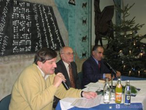 Eindrücke eines Vereinstreffens im Assyrischer Mesopotamien Verein Augsburg e.V. mit Hansi Ruile (Leiter der Kresslesmühle). Quelle: Vereinsarchiv.