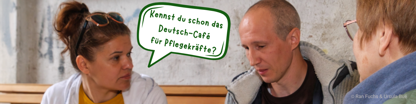 Teilnehmende beim Deutsch lernen in Augsburg im Deutsch-Café für Pflege-Azubi