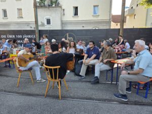 Sommerfest Ehrenamtliche bei Tür an Tür